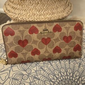 Coach Women's Brown and Red Heart Wallet